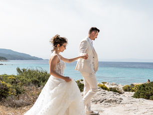 Destination wedding or classic at home?