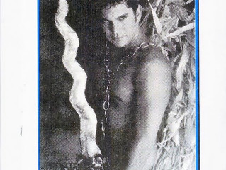 Arcángel Miguel detrás de sus alas volví a la vida.