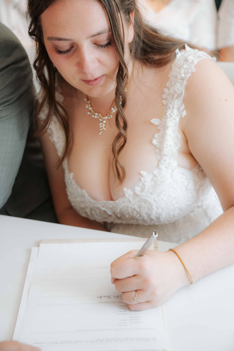 Liebevolle Details beim Hochzeitstag in Forst