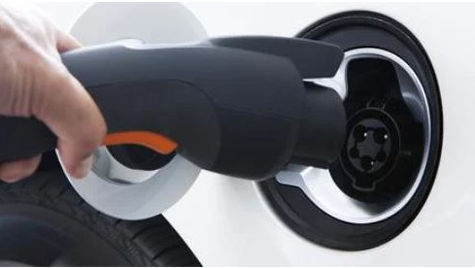 Comment recharger un véhicule électrique en copropriété ?