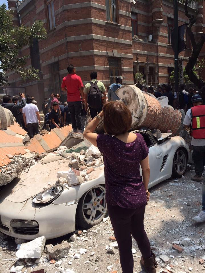 TERREMOTO DE 7.1 SACUDE CDMX