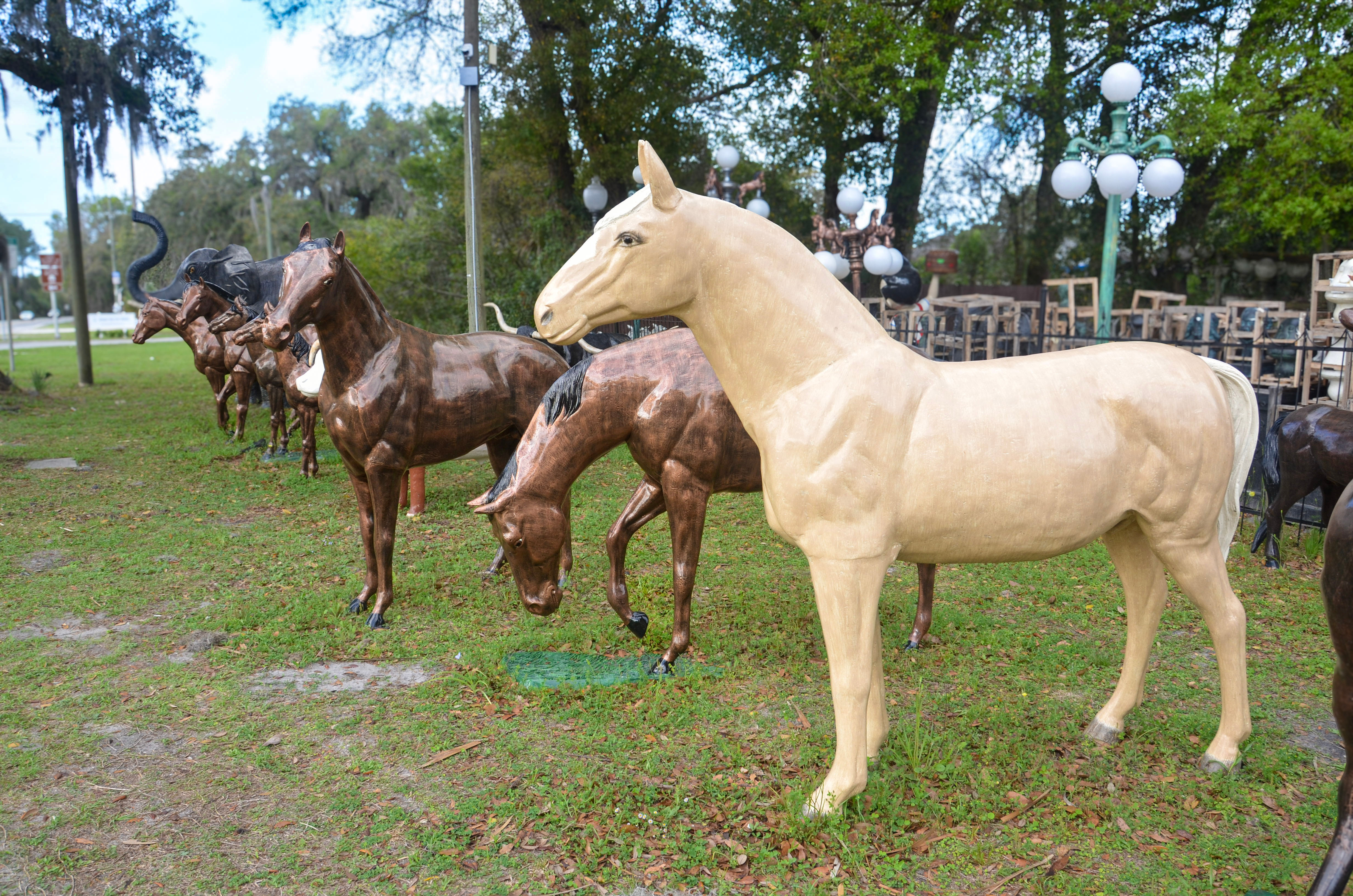 72" Thoroughbred Horse, 18 Hands | Recycled, Rust-Proof Aluminum