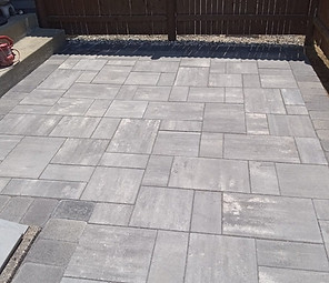 Patio & Seating Wall