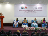 Congreso reconoce a mujeres que participaron en entrega de la medalla “Juana Catalina Romero"