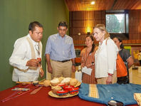 Fortalecen Oaxaca y Francia vínculos de cooperación en el marco de la Guelaguetza
