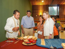 Fortalecen Oaxaca y Francia vínculos de cooperación en el marco de la Guelaguetza