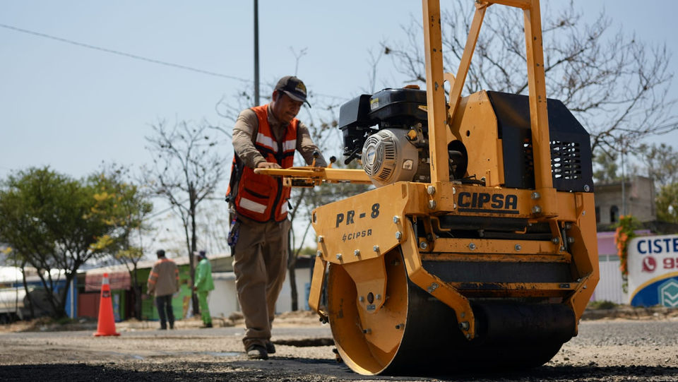 Repara Gobierno del Estado más de 800 baches en la capital