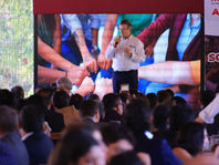 Ebrard insta a los aspirantes de Morena a debatir sobre seguridad