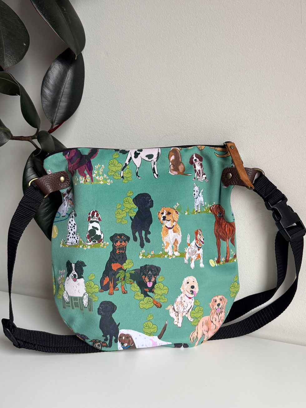 Thumbnail: OOAK Medium Sling Bag | Dogs