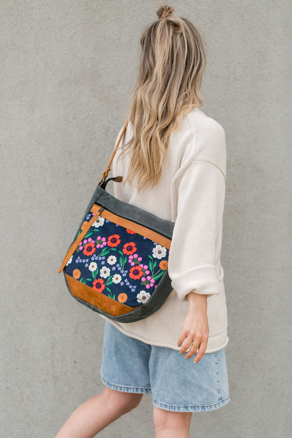 Thumbnail: OOAK Shoulder Bag, zipper top | Gladys Skandi Floral (408, velvet)