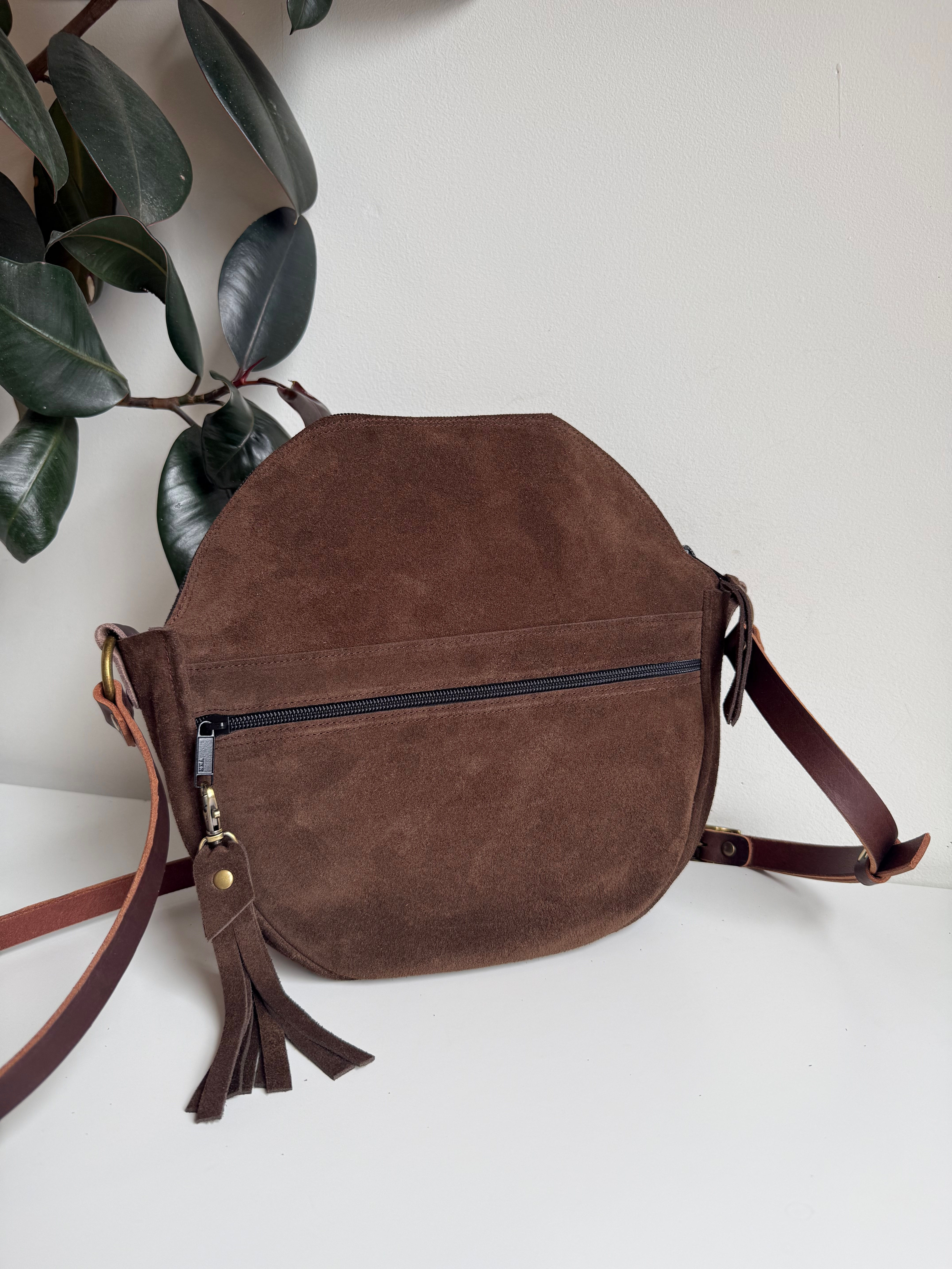 Caravan Crossbody, OOAK | all-suede 006