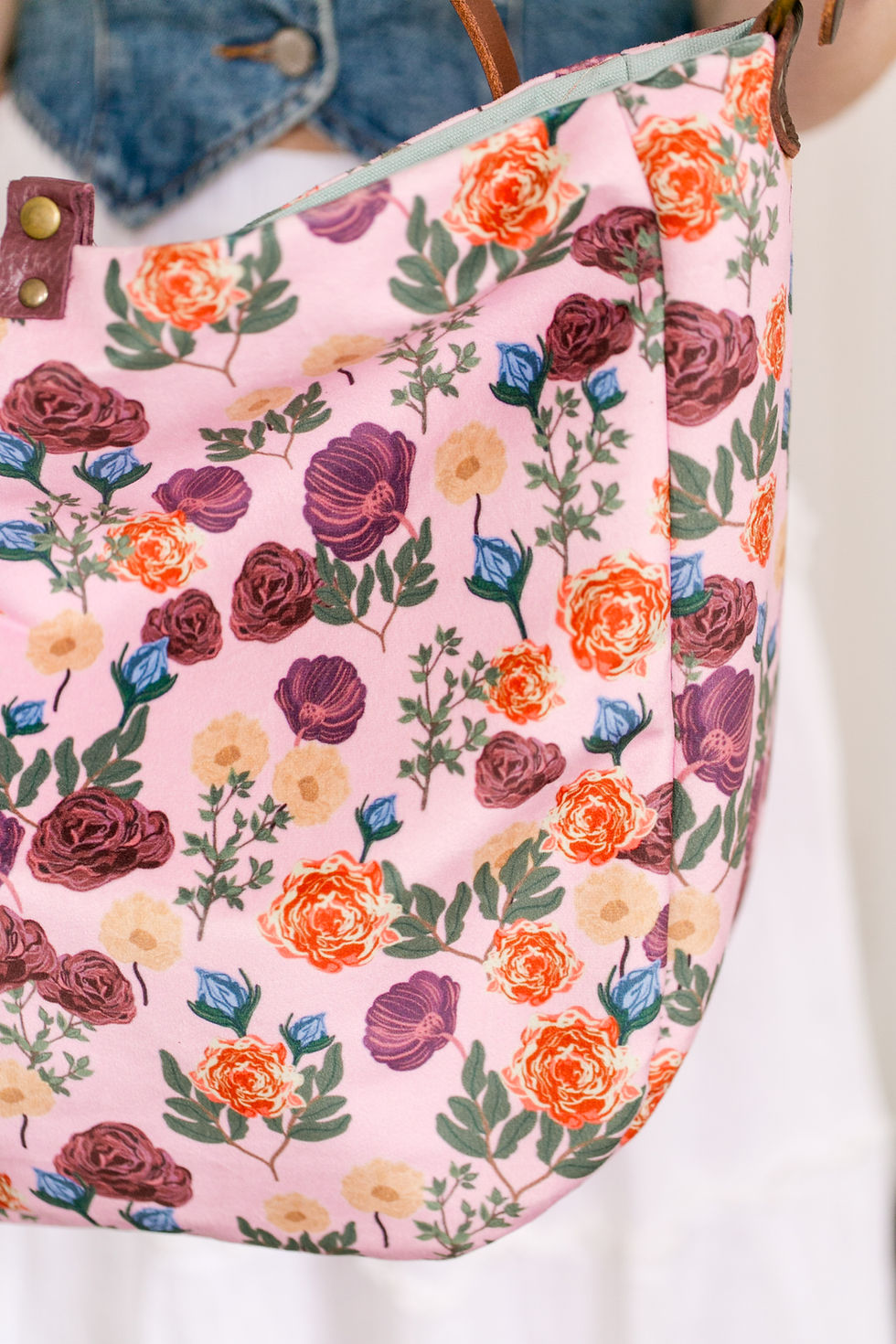 Thumbnail: Megan's Crossbody Tulip Bag  | Maria Floral