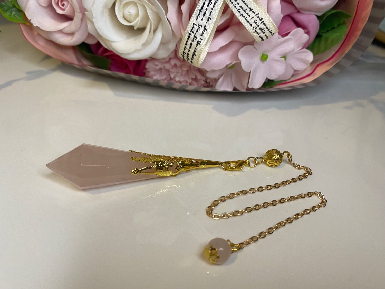 装飾ペンデュラム　ローズクォーツ　ゴールド