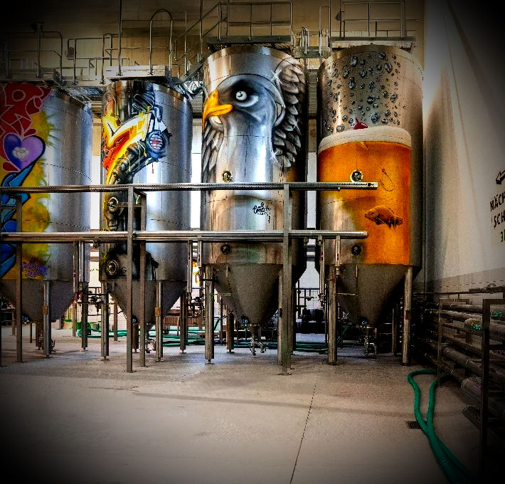 The tanks at Giesinger, very different indeed. 