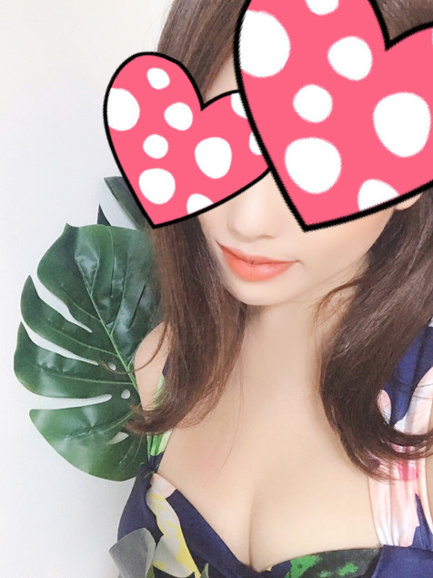 美咲 えま(24)
