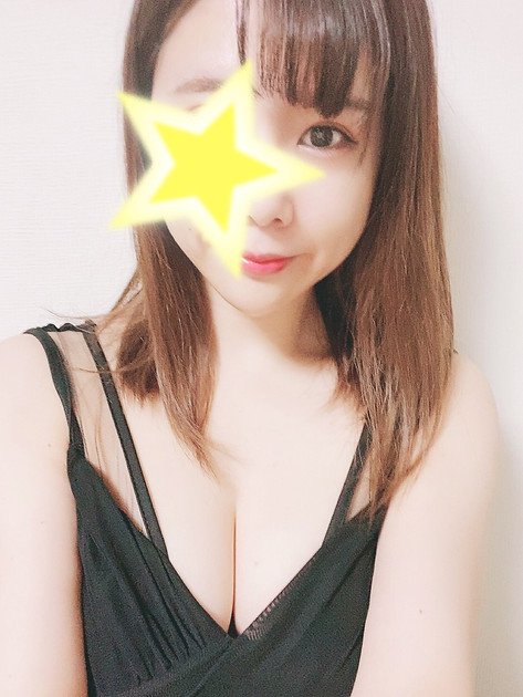 中条 れな(25)