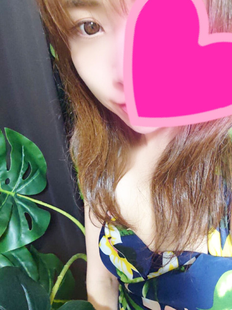 安藤 ゆりこ(28)