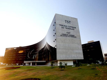 TST afasta prescrição em trabalho doméstico análogo à escravidão