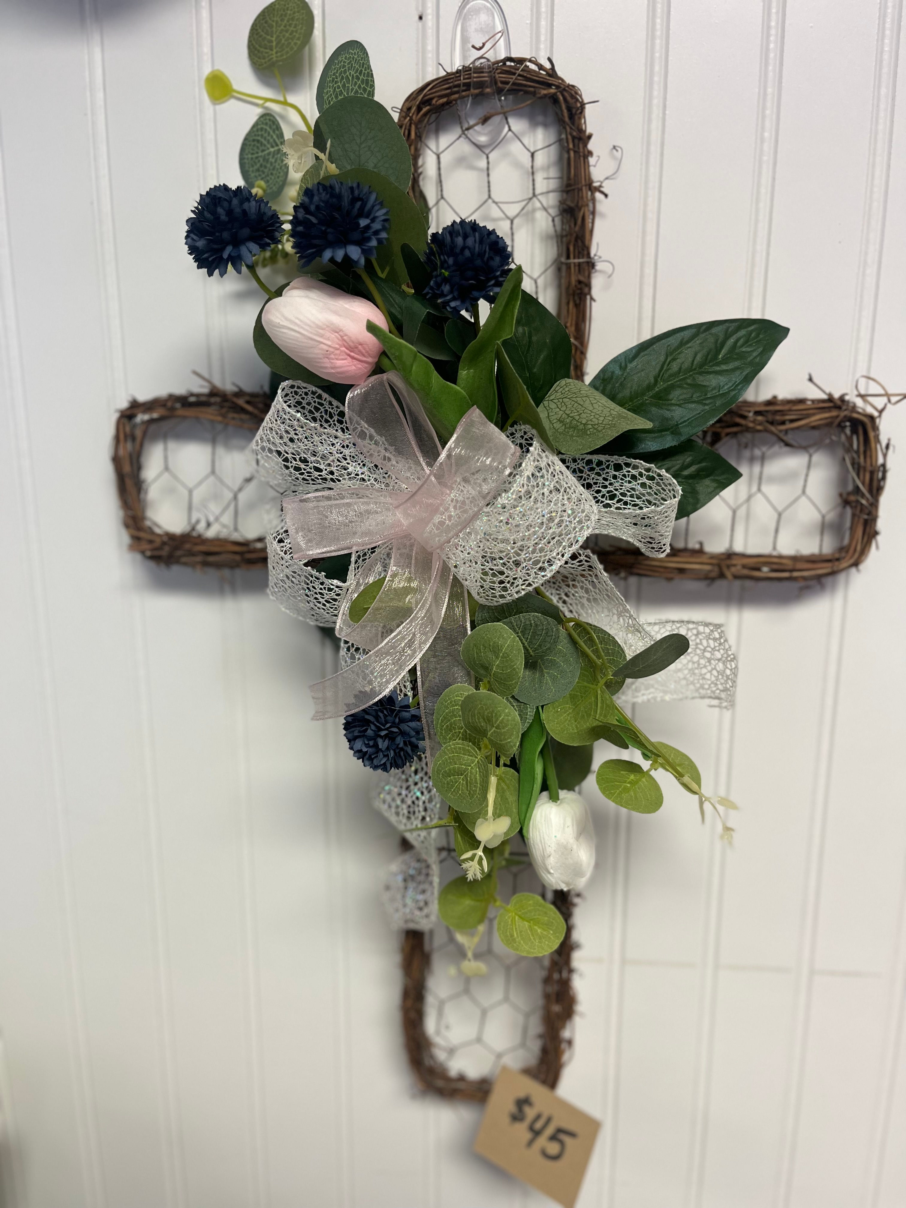 Grapevine Chicken Wire Cross