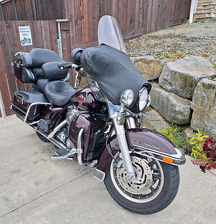H-D 2007 Ultra Classic -2 front corner view.jpg
