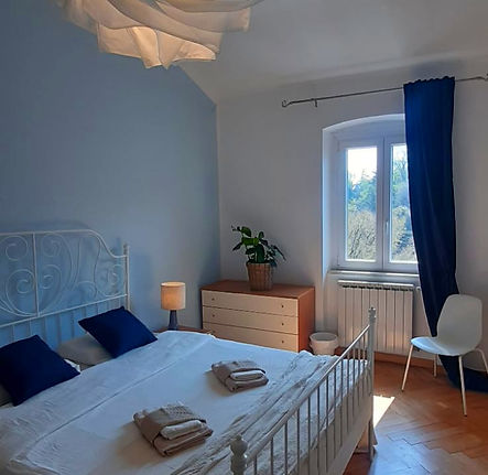 WhatsApp Image 2025-04-12 at 21.42_edited.jpg