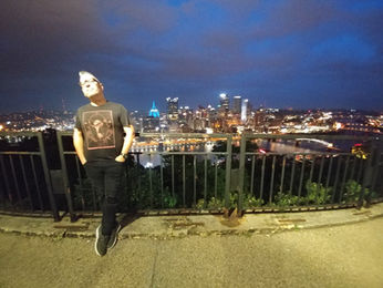 Tour Blog Vol. 1 // Pittsburgh, Three Rivers Arts Festival,  Surviving 50 Five Year Olds, Loving Bad