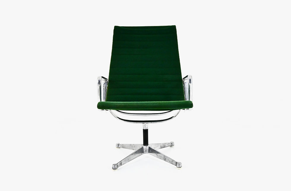 Thumbnail: EA124 Armchair by Charles & Ray Eames for Herman Miller, 1970s