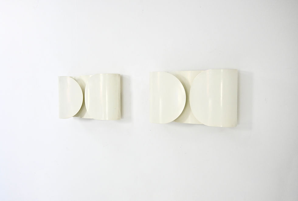 Thumbnail: White Foglio Wall lamps by Afra & Tobia Scarpa for Flos, 1960s, set of 2