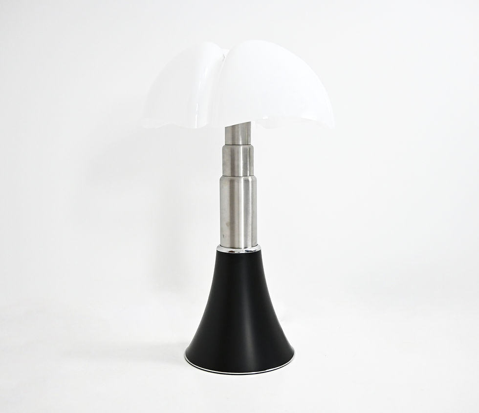 Thumbnail: Black Pipistrello Table Lamp by Gae Aulenti for Martinelli Luce