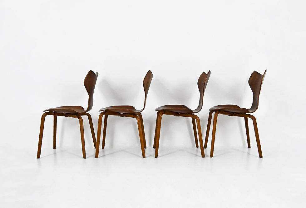 Thumbnail: Dining set by Arne Jacobsen for Fritz Hansen, 1950s
