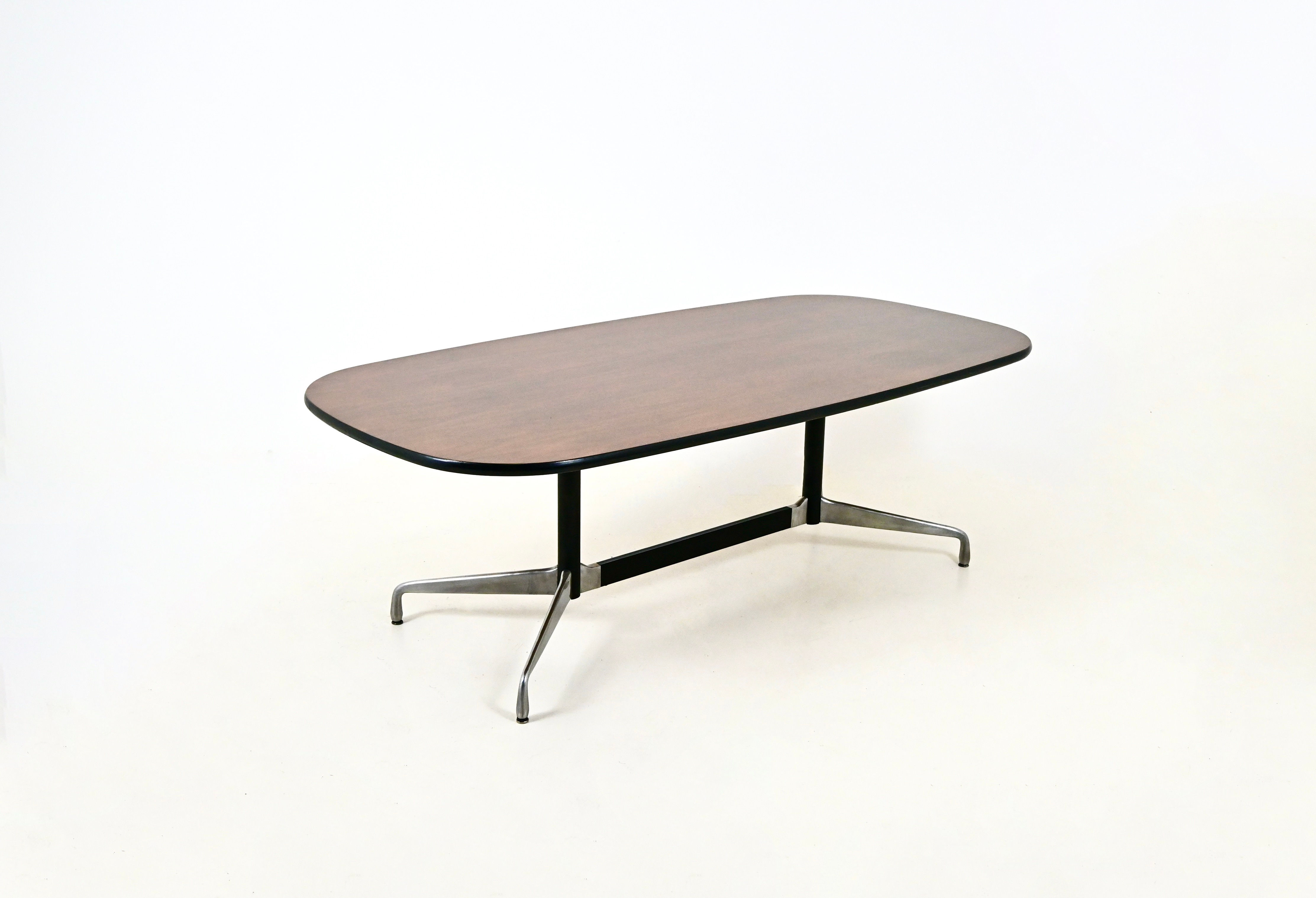 Table by Charles and Ray Eames for Herman Miller, 1970s
