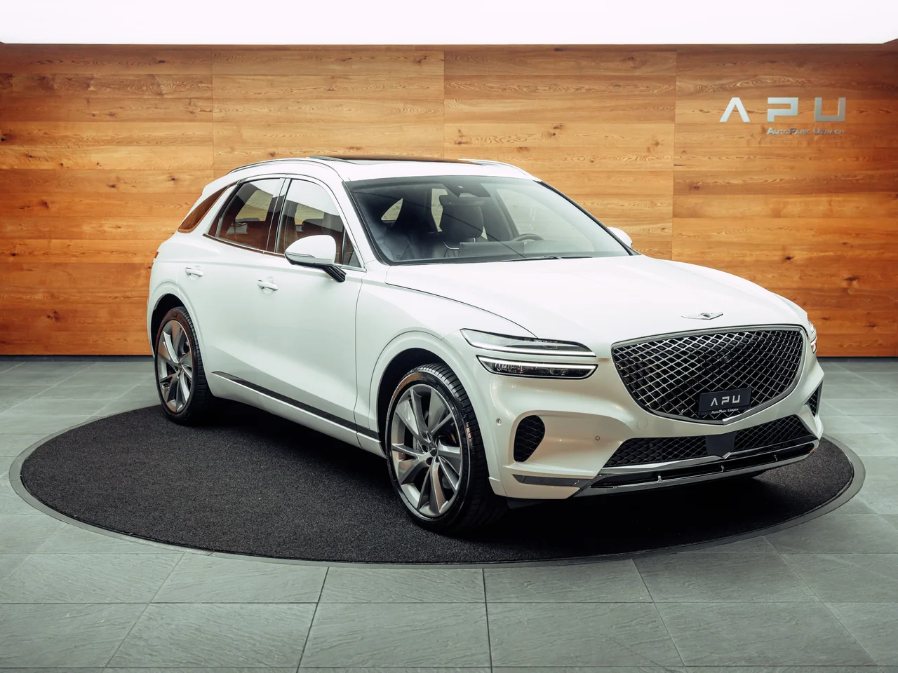 GV70 2.5 TGDI Luxury AT8 AWD
