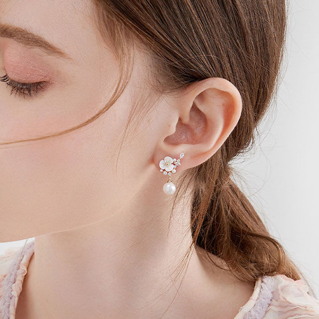 Bridal Pearl Earrings