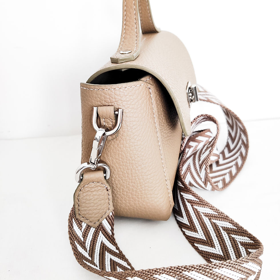 Thumbnail: MINI 3 Leather bag