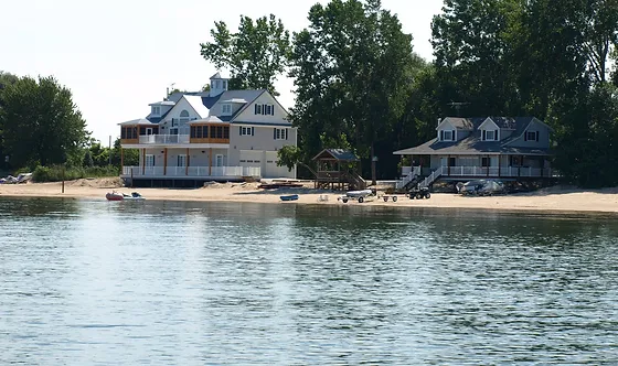 Home Pelee Island Rental