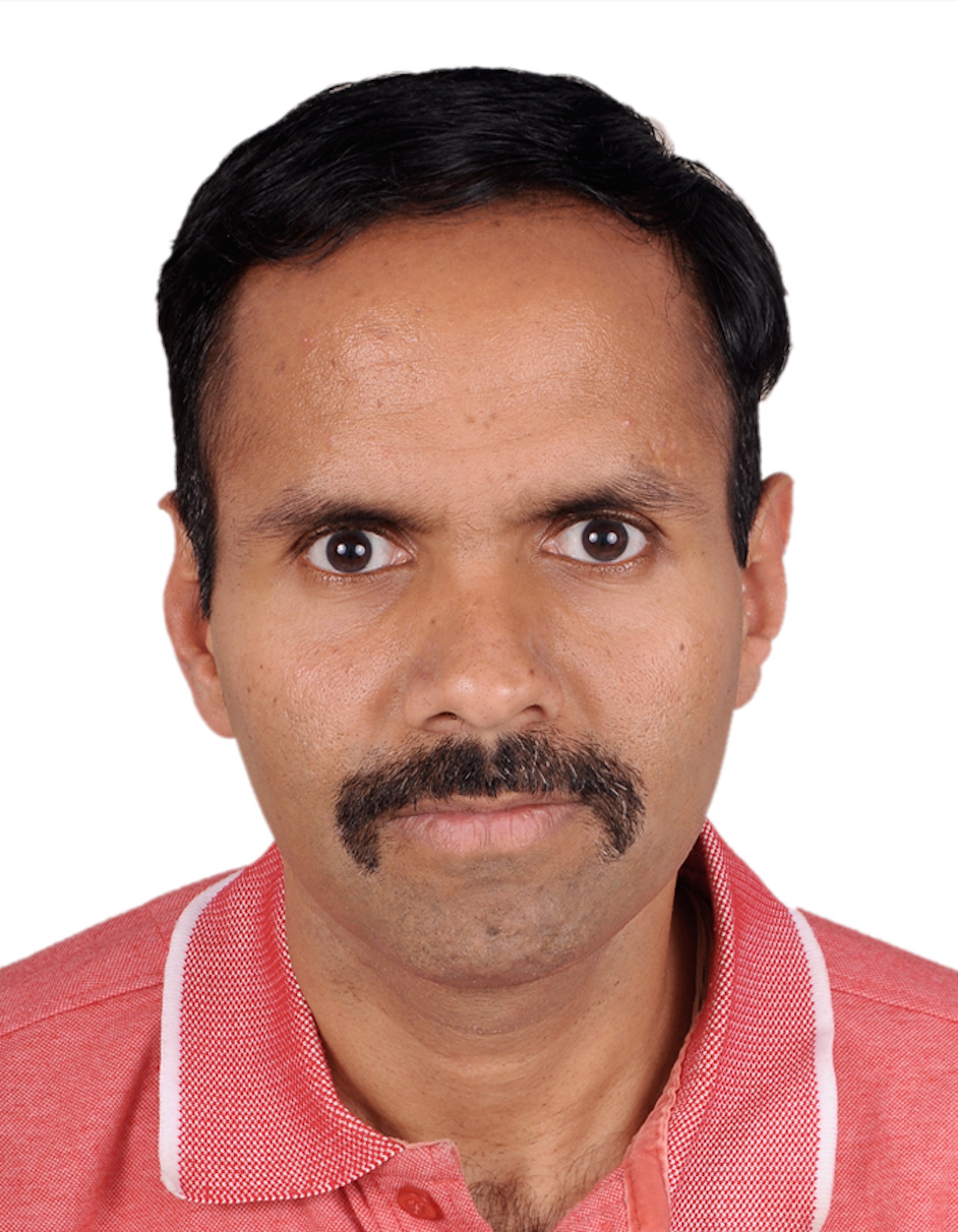 Sriram passport-photo.jpg
