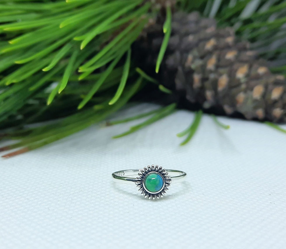 Thumbnail: Daisy Sterling Silver Ring with Genuine Turquoise