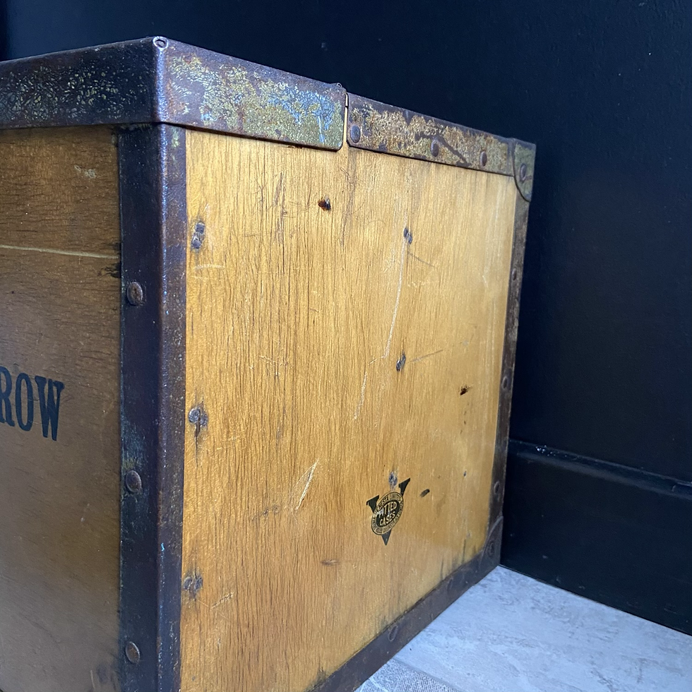 Thumbnail: Rare Vintage Burton’s of Nottingham Confectionery Transportation Case 