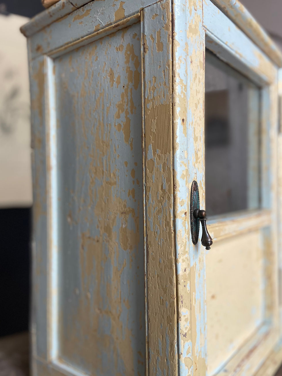 Thumbnail: Exquisite French Chippy Paint Cabinet 