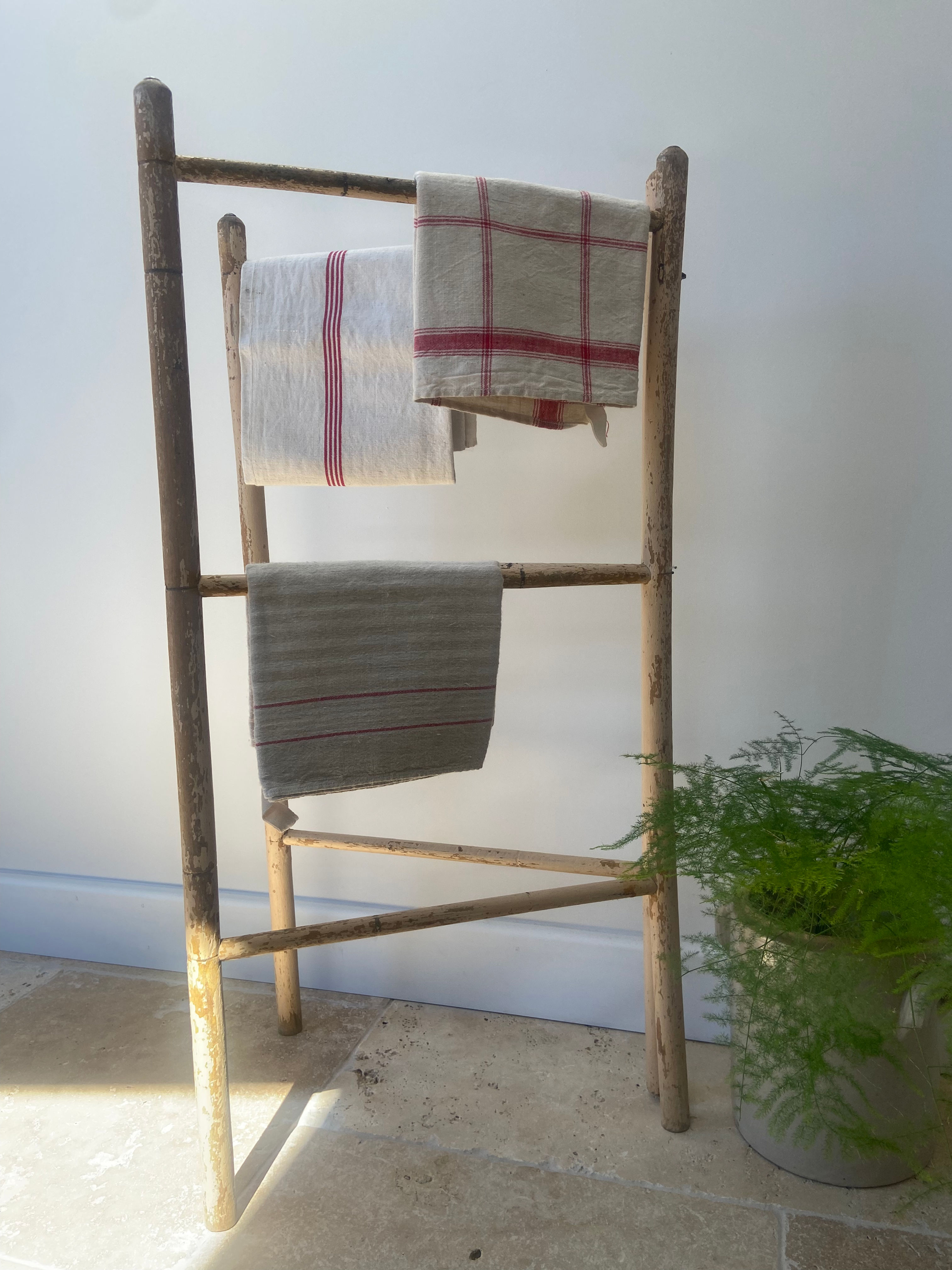 Vintage Rustic Clothes Airer