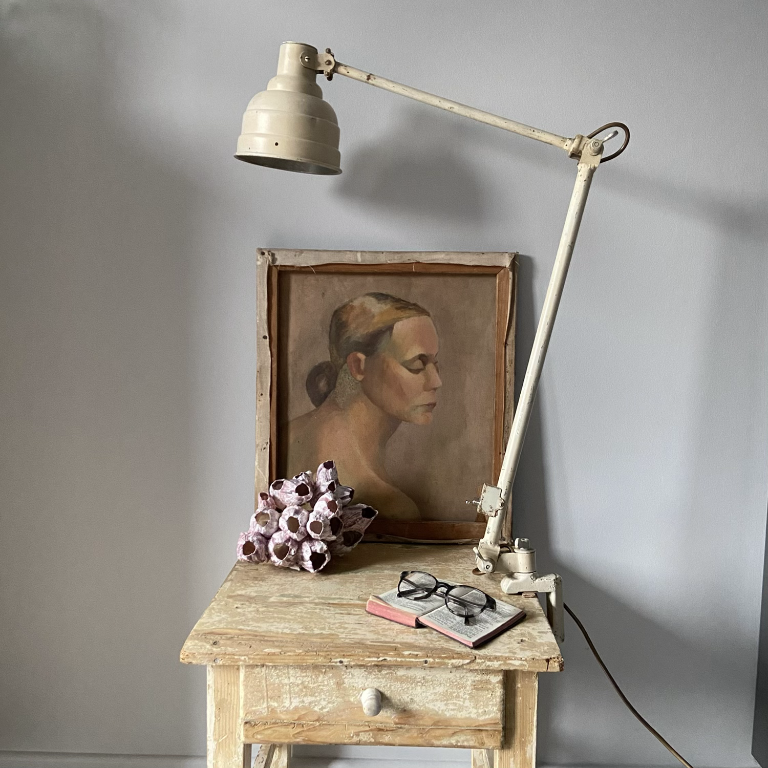 Vintage Adjustable Long Arm Machinists Lamp