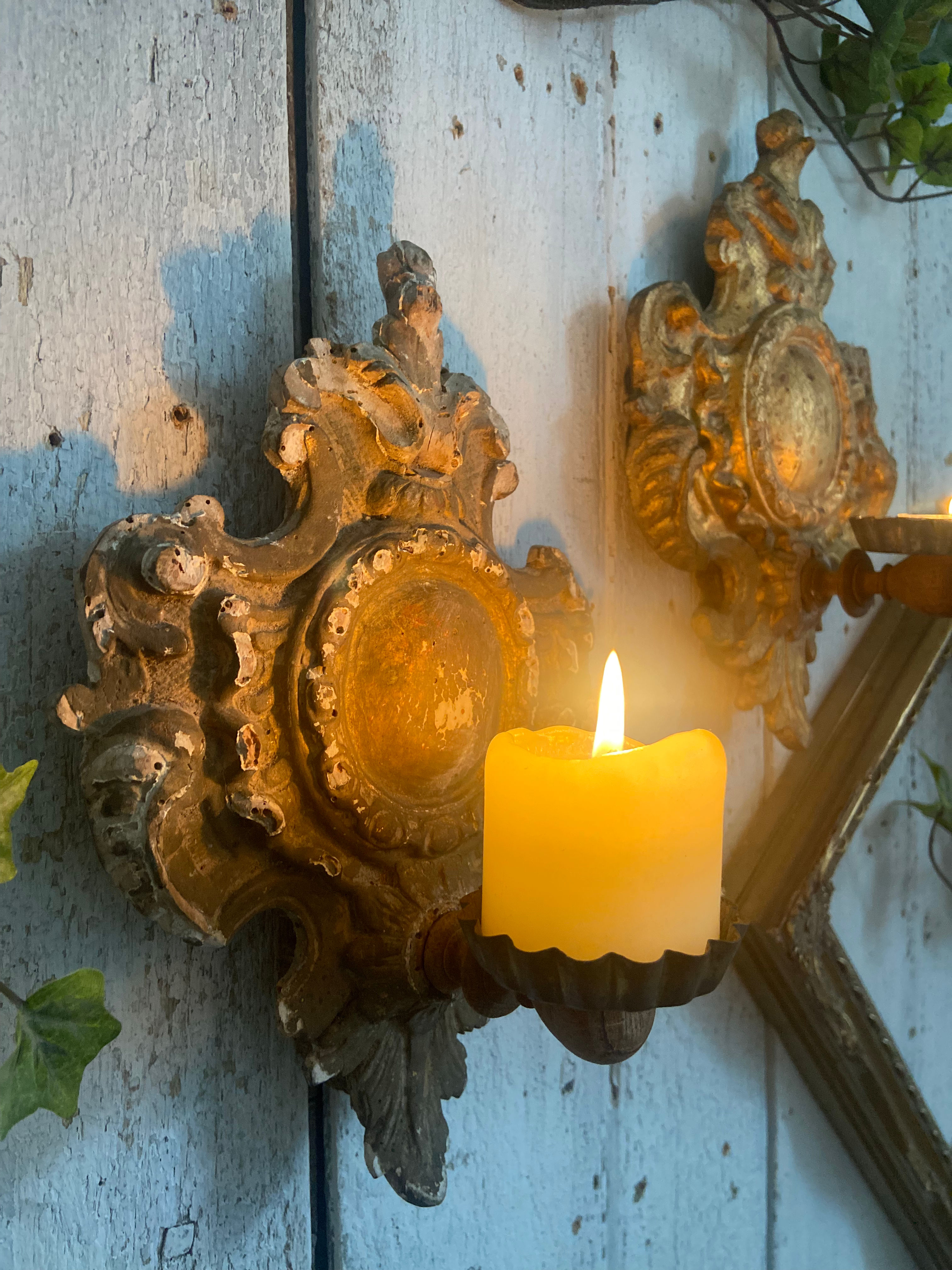 French Rococo 18th Century Carved Wall Sconce
