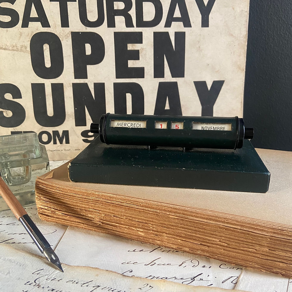 Thumbnail: French Vintage Perpetual Calendar 