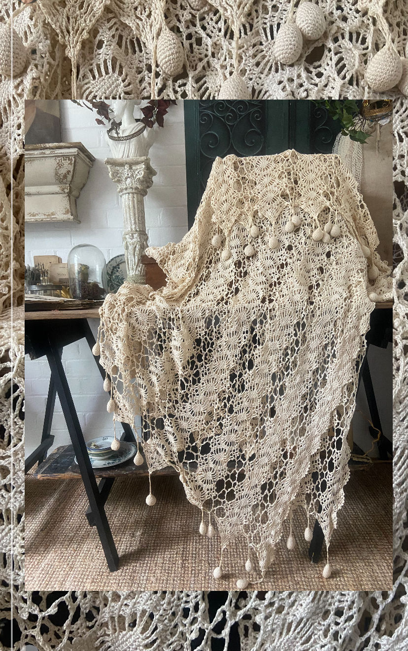 Beautiful Handmade Vintage French Bedspread