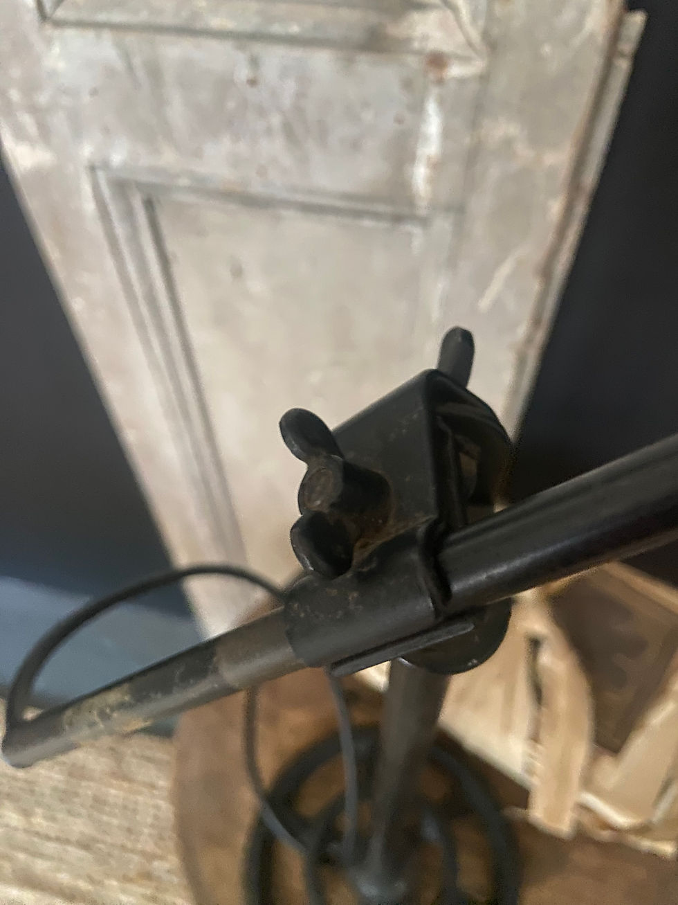 Thumbnail: Original SINGER Machinist Lamp on Flywheel Base