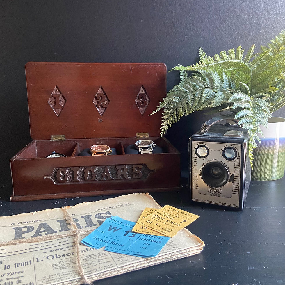 Thumbnail: Antique Gentleman’s Club Butlers Cigar Box