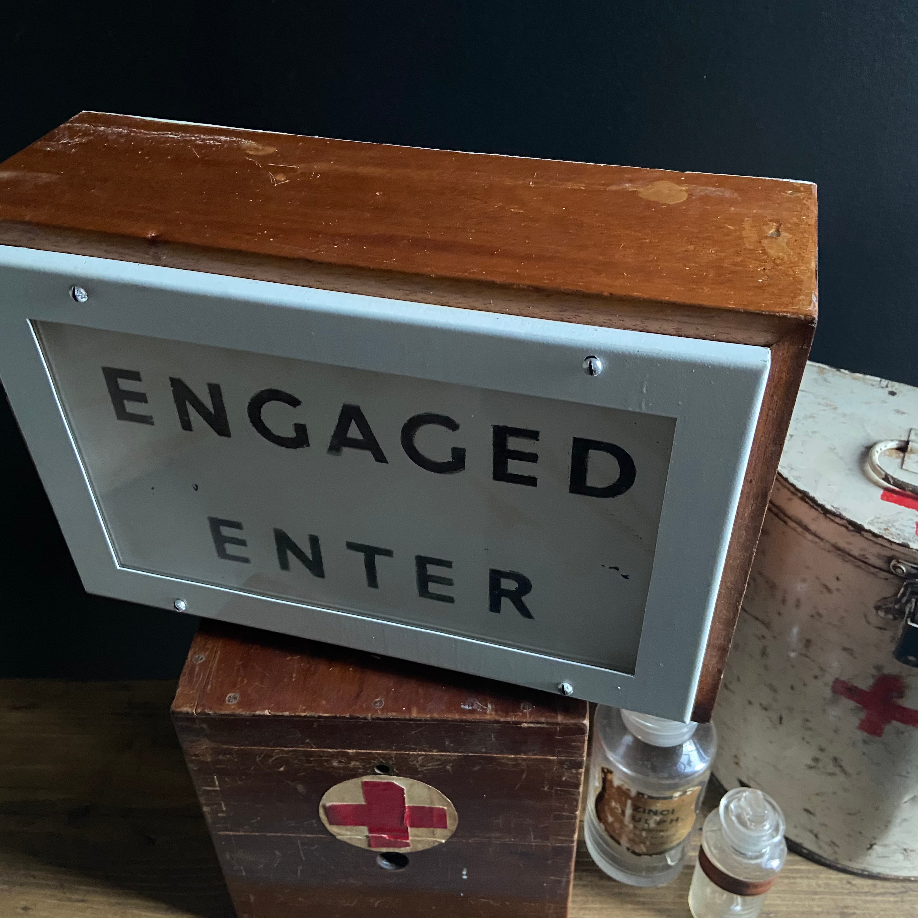 Hospital Illuminated Engaged & Enter Sign