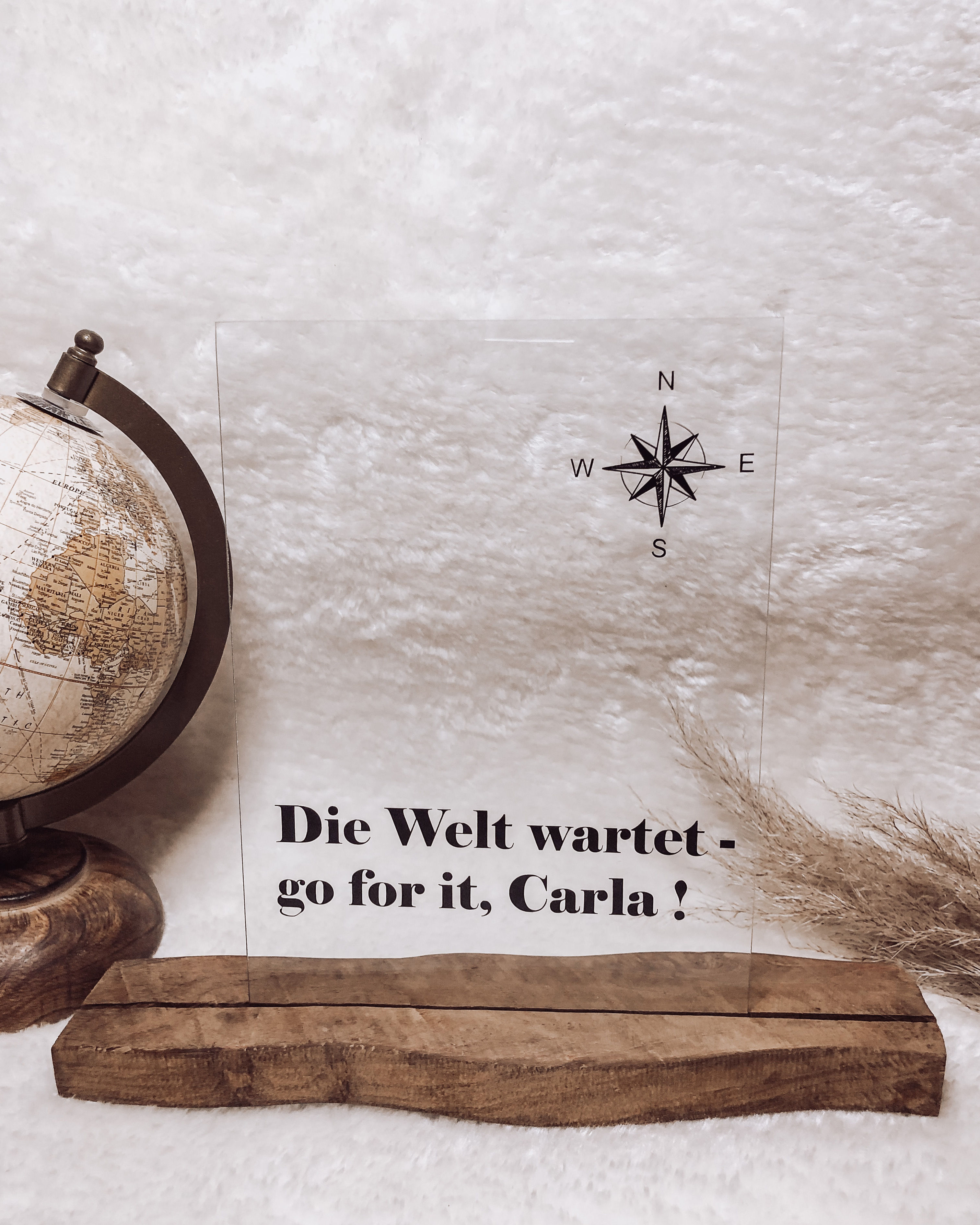 Schild "Die Welt wartet", personalisiert - A5