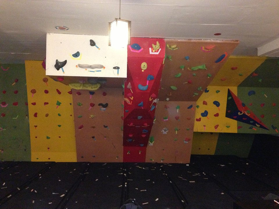 Redpoint Climbing Cafe, Hyderabad (May 2013)