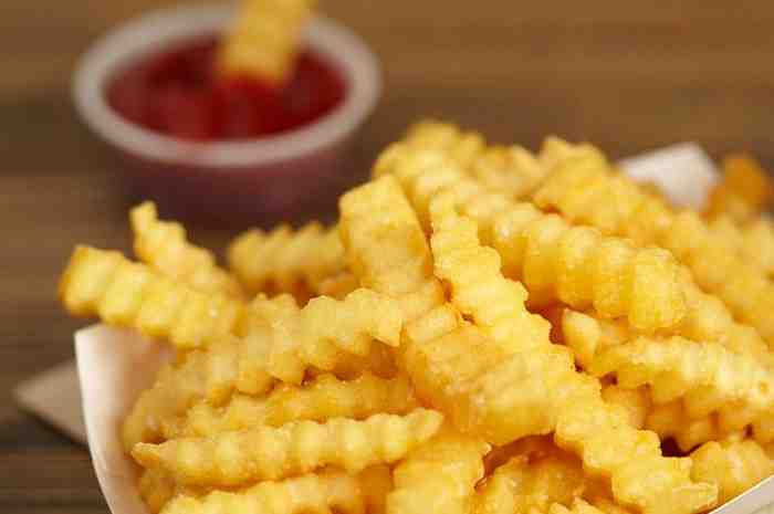 Fries w 2oz